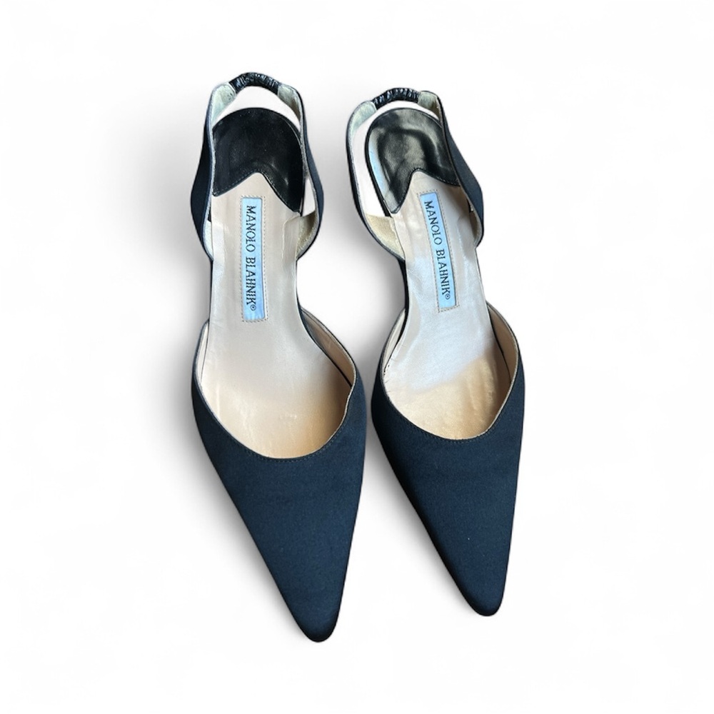 Manolo Blahnik Kitten-Heel Halter Pumps Black Size 36 1/2 - Picture 2 of 5